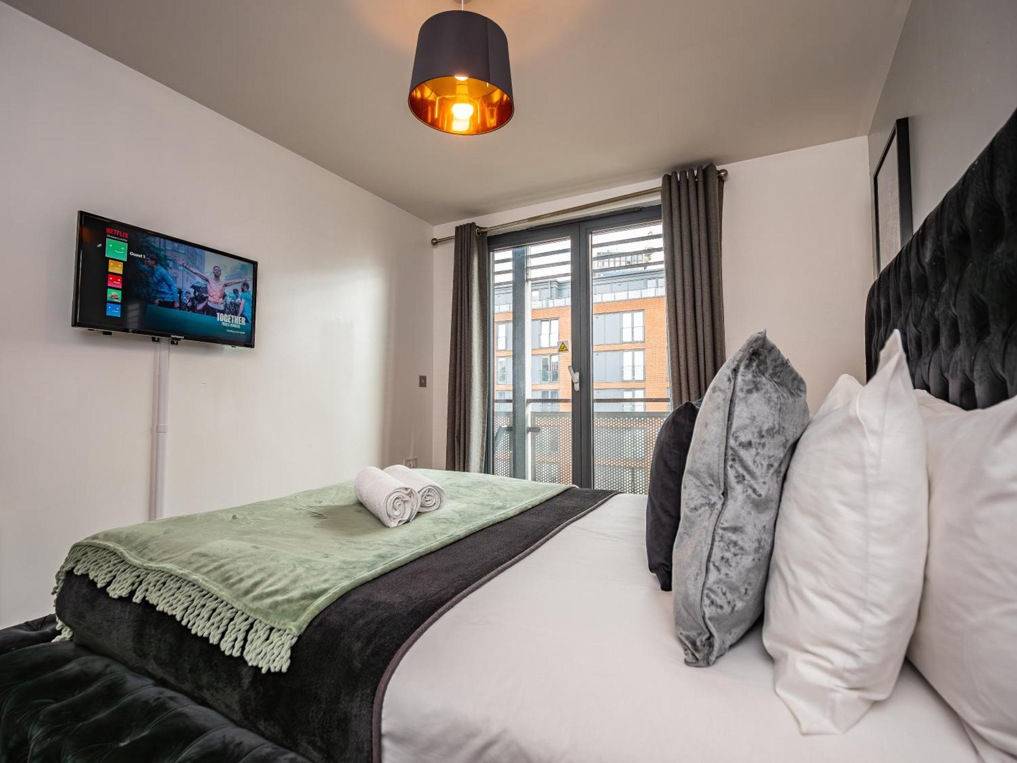 Amazing New Arcadian Centre - 1Bdr - Balcony & Parking Birmingham Exterior foto